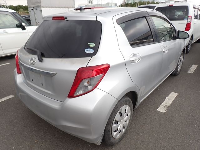 
								TOYOTA VITZ AUTOMATIC 2014 petrol for Sale full									