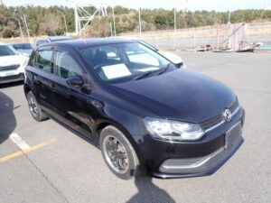 VOLKSWAGEN POLO AUTOMATIC 2015 petrol for Sale