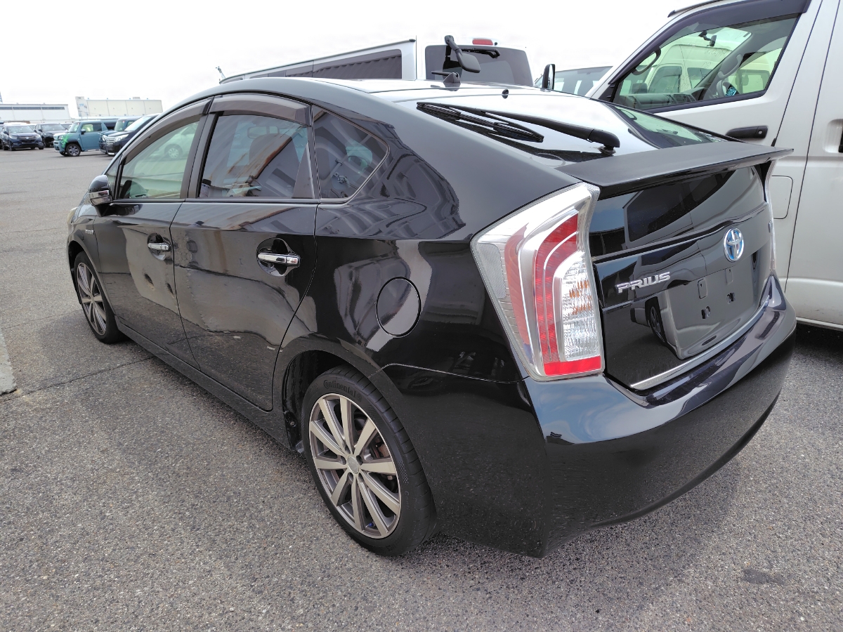 
								TOYOTA PRIUS AUTOMATIC 2014 hybrid for Sale full									